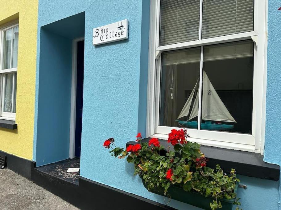 Ship Cottage Tenby Beach 50M エクステリア 写真